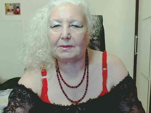Model: GrannyWants
