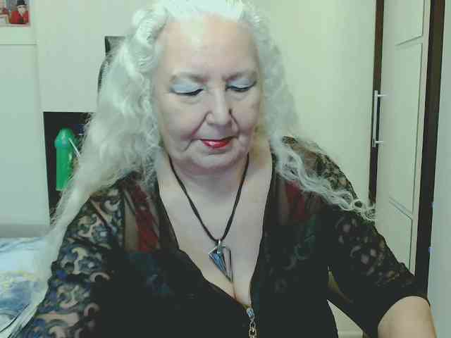 GrannyWants webcam