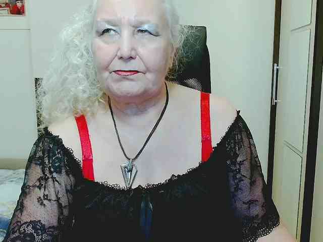 GrannyWants webcam