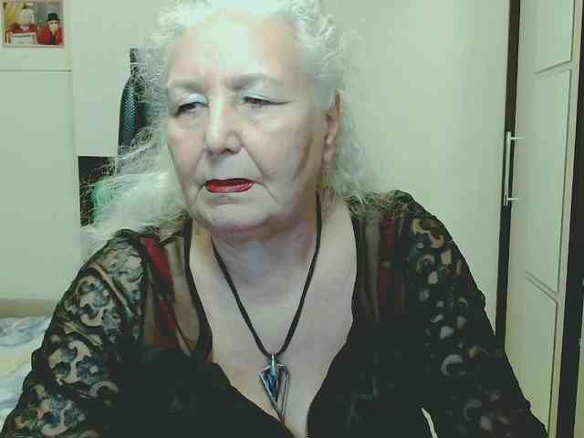 GrannyWants webcam