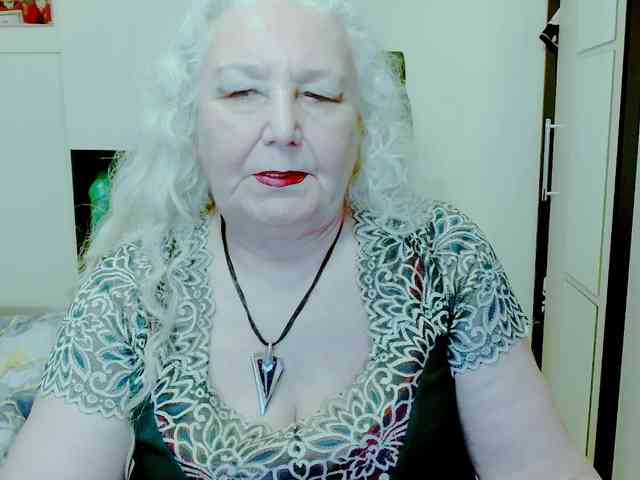GrannyWants webcam