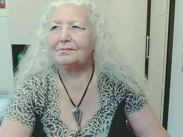 GrannyWants webcam