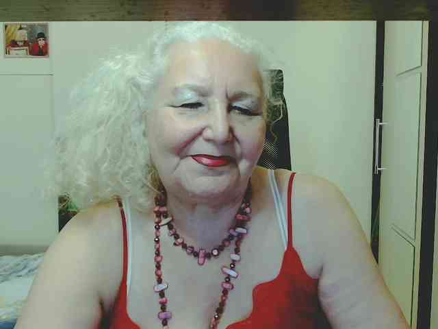 GrannyWants webcam