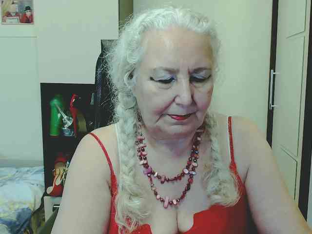 GrannyWants webcam