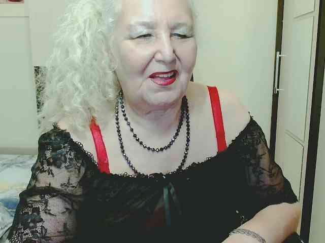 GrannyWants webcam
