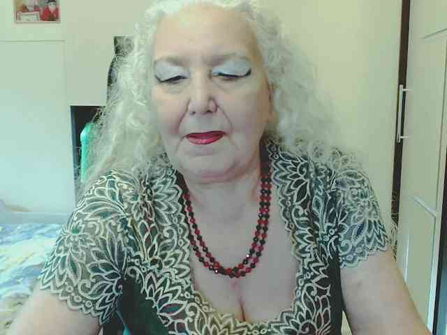 GrannyWants webcam