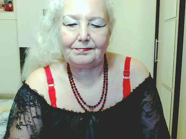GrannyWants webcam