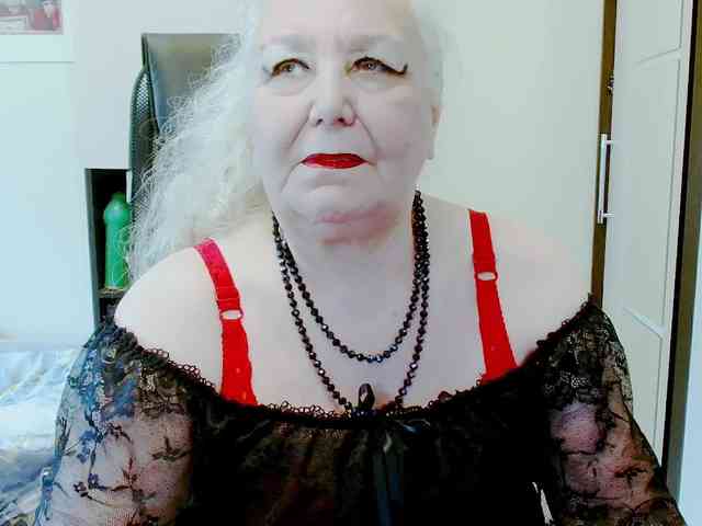 GrannyWants webcam