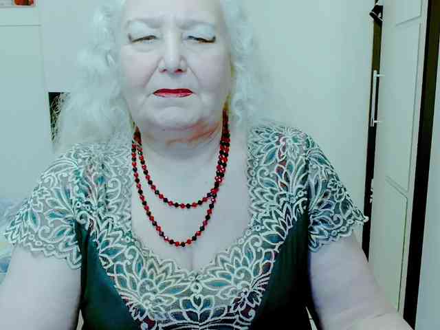 GrannyWants webcam