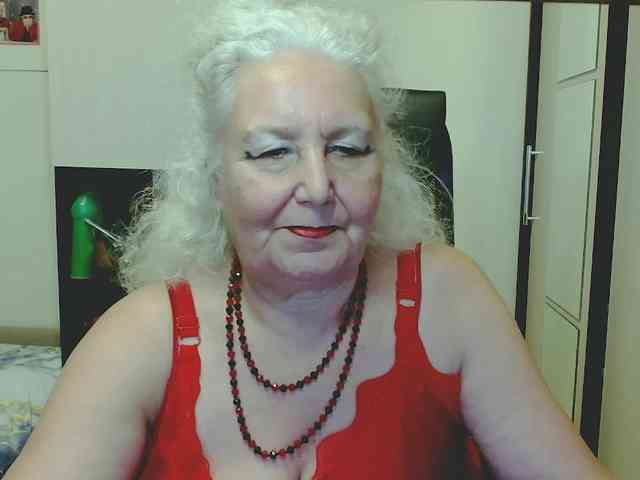Model: GrannyWants
