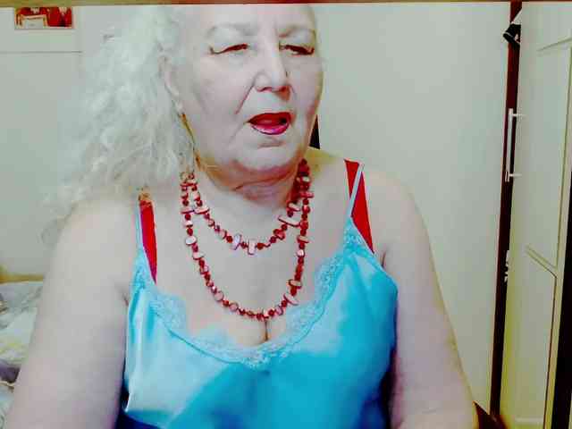 GrannyWants webcam