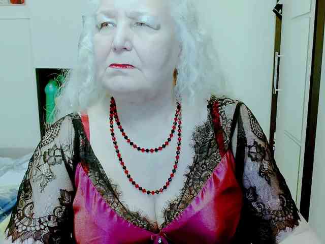 GrannyWants webcam