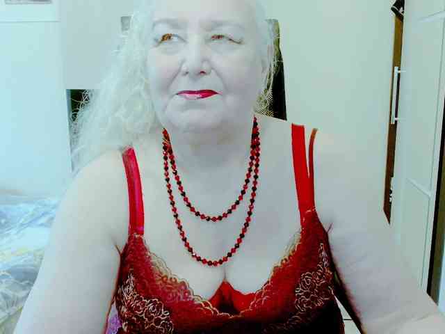 GrannyWants webcam