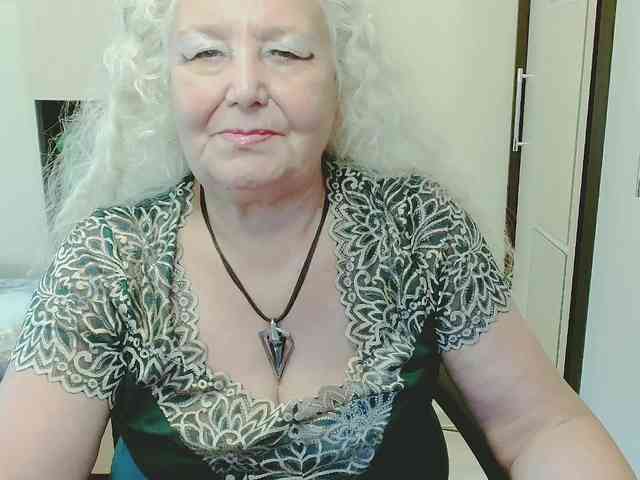 GrannyWants webcam