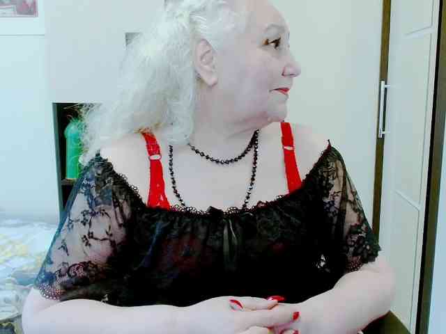 GrannyWants webcam