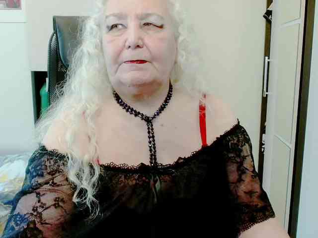 GrannyWants webcam