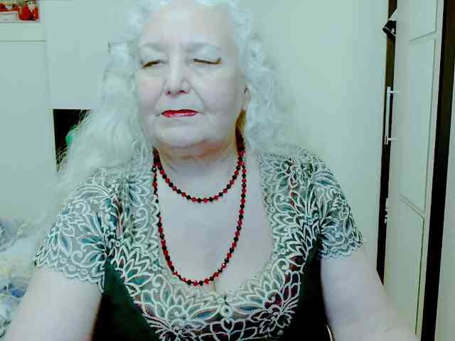 GrannyWants webcam