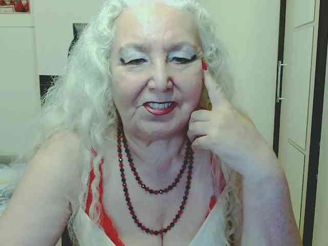 GrannyWants webcam