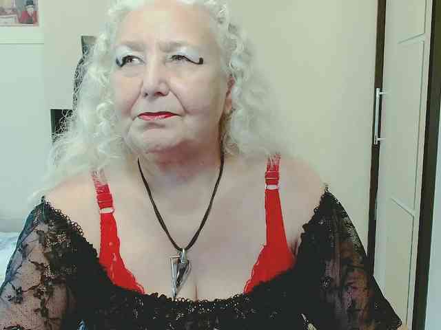 Model: GrannyWants
