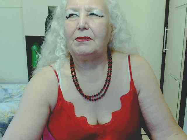 Model: GrannyWants