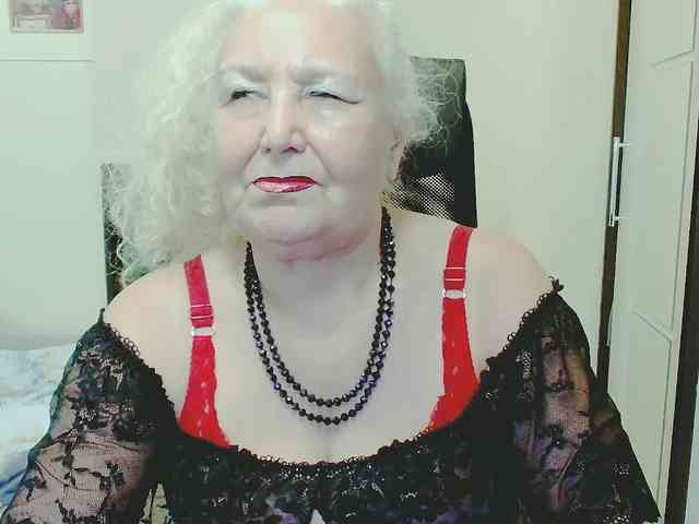 Model: GrannyWants