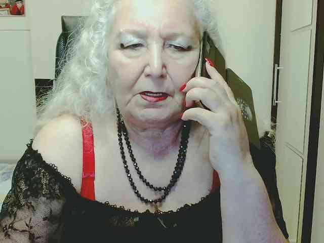 GrannyWants webcam