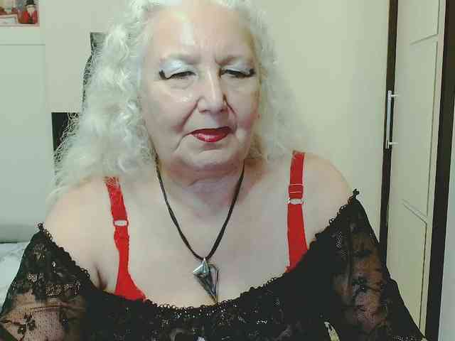 GrannyWants webcam