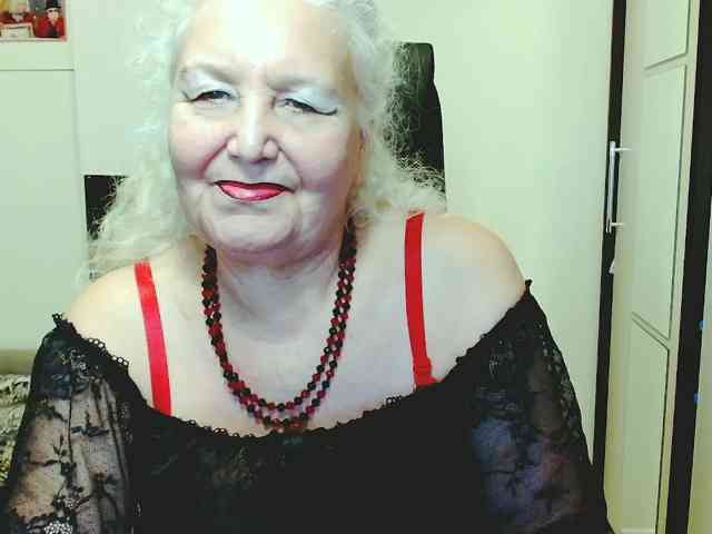 GrannyWants webcam