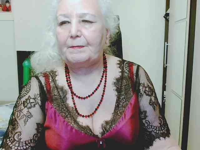 GrannyWants webcam