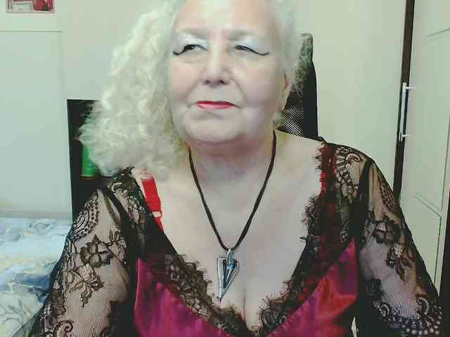 GrannyWants webcam