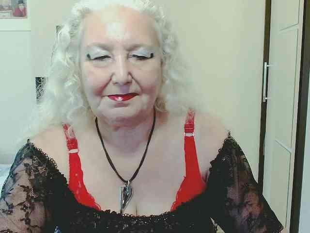 GrannyWants webcam