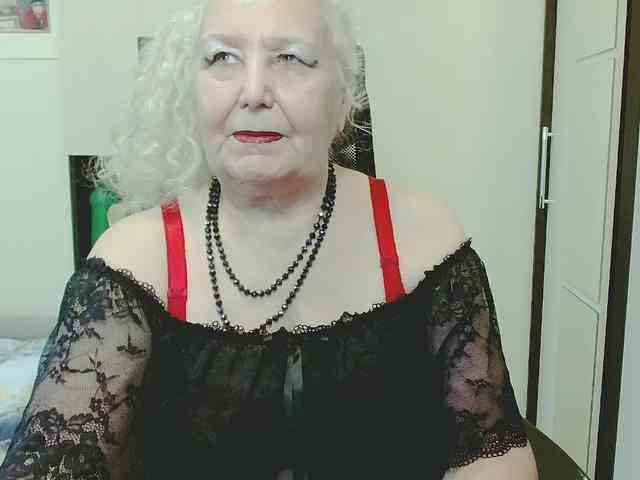 Model: GrannyWants