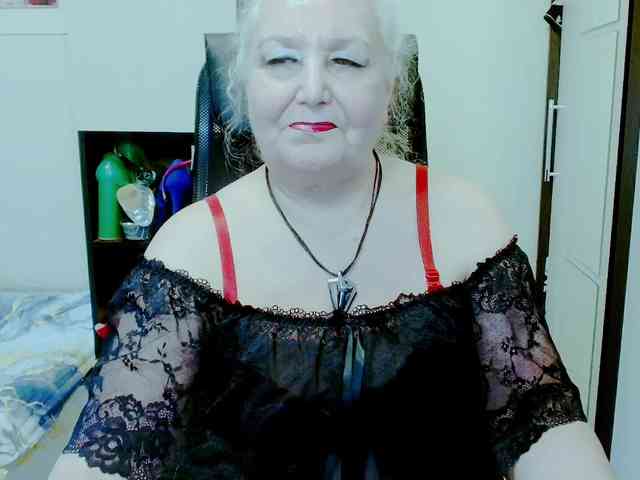 GrannyWants webcam