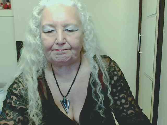 GrannyWants webcam