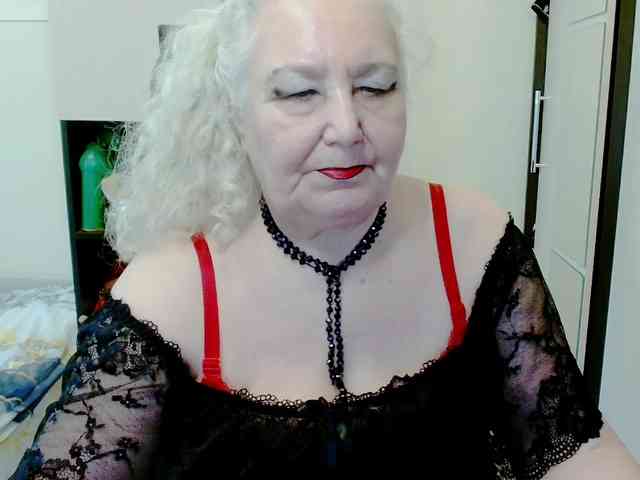 GrannyWants webcam