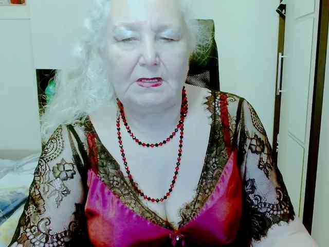 GrannyWants webcam