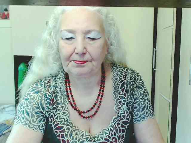GrannyWants webcam
