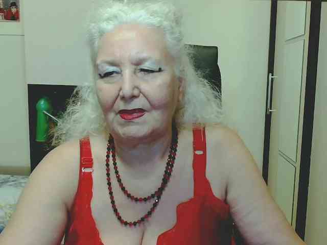 GrannyWants webcam