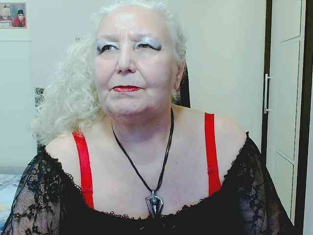 GrannyWants webcam