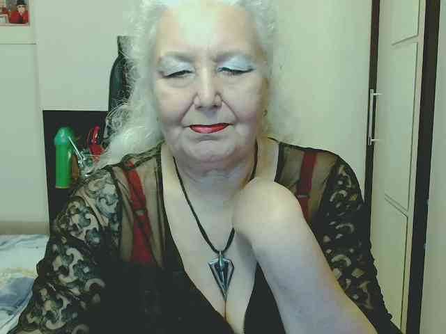 GrannyWants webcam