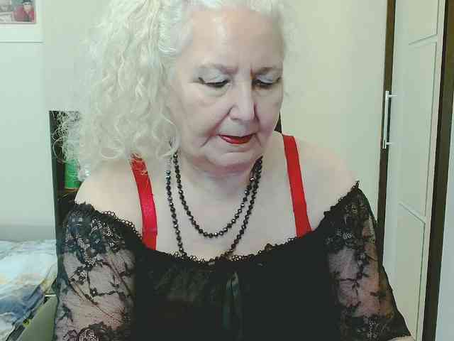 Model: GrannyWants