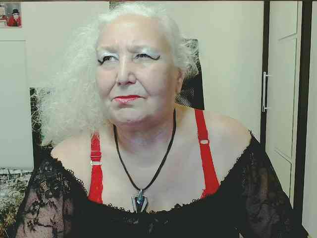 GrannyWants webcam