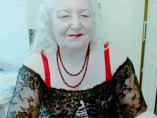 Model: GrannyWants