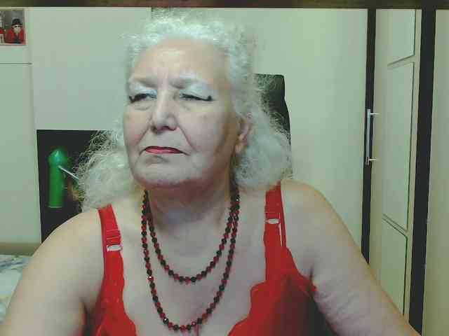 GrannyWants webcam