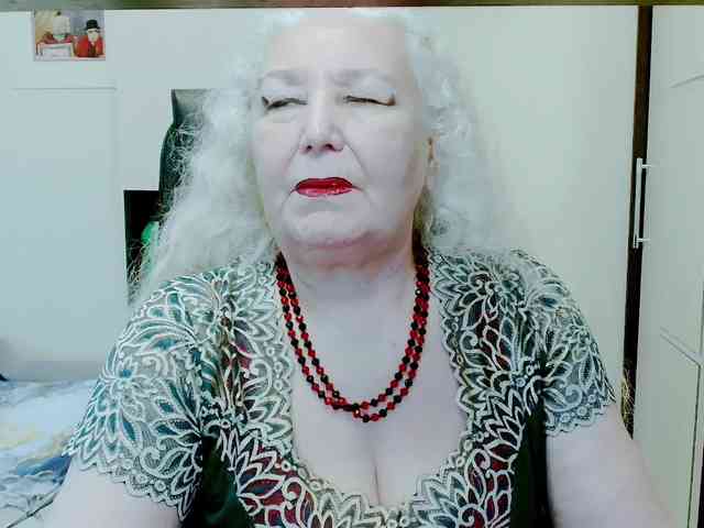 GrannyWants webcam