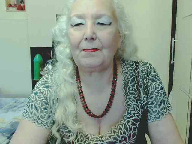 GrannyWants webcam