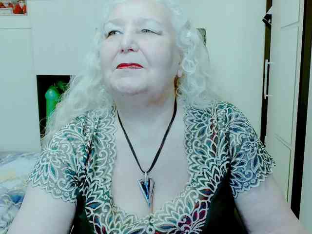 GrannyWants webcam
