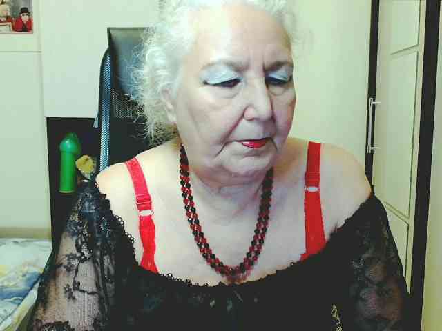 Model: GrannyWants