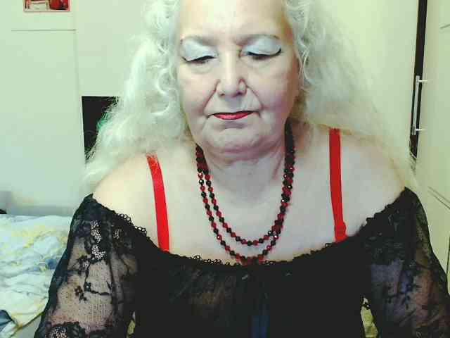 GrannyWants webcam