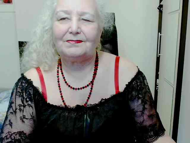 GrannyWants webcam